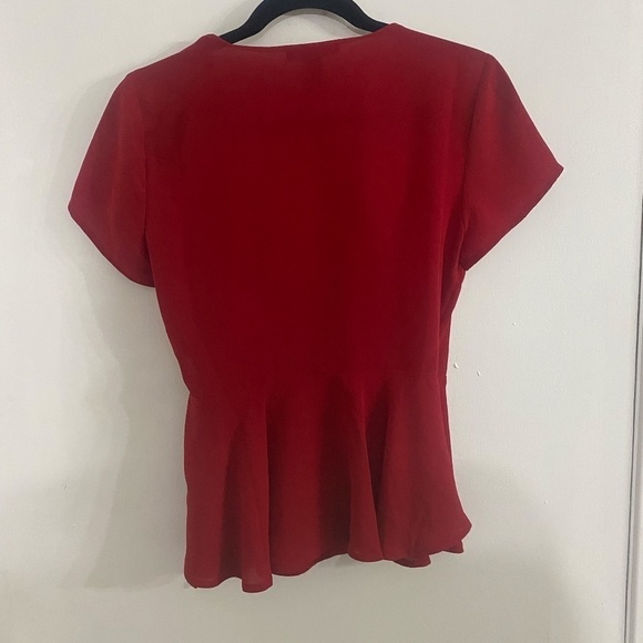 20 BNWOT Red wrap top size M - Picture 3 of 3